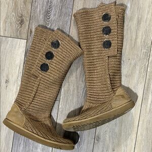 UGG cardy Tan Suede Knit Boots 8